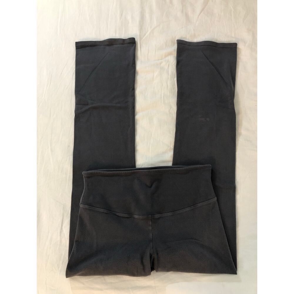Yummie grey flare high waist sweatpants Size Medium